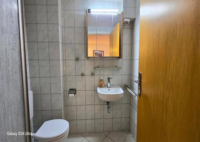 Apartment Mobile Im Mit Seezugang *